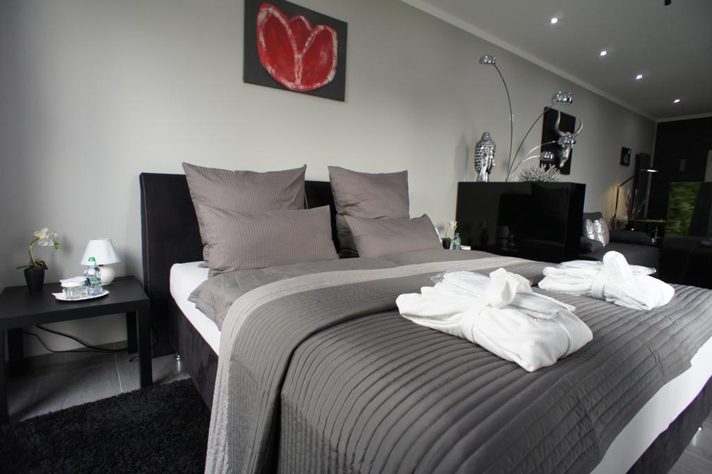 Büttgen Boe21 Luxusappartement מראה חיצוני תמונה